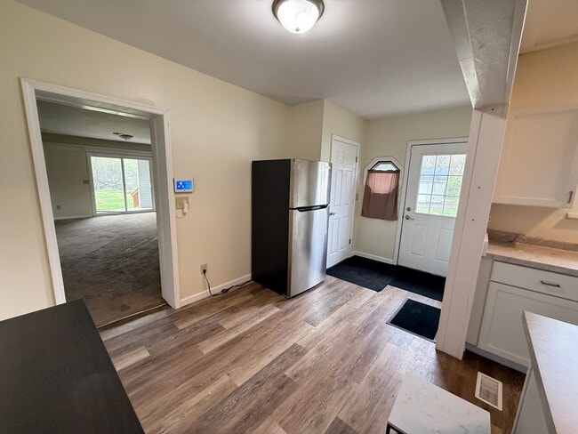 Building Photo - 3-Bedroom, 2-Bath Home on Acreage with Pond and Large Detached Garage