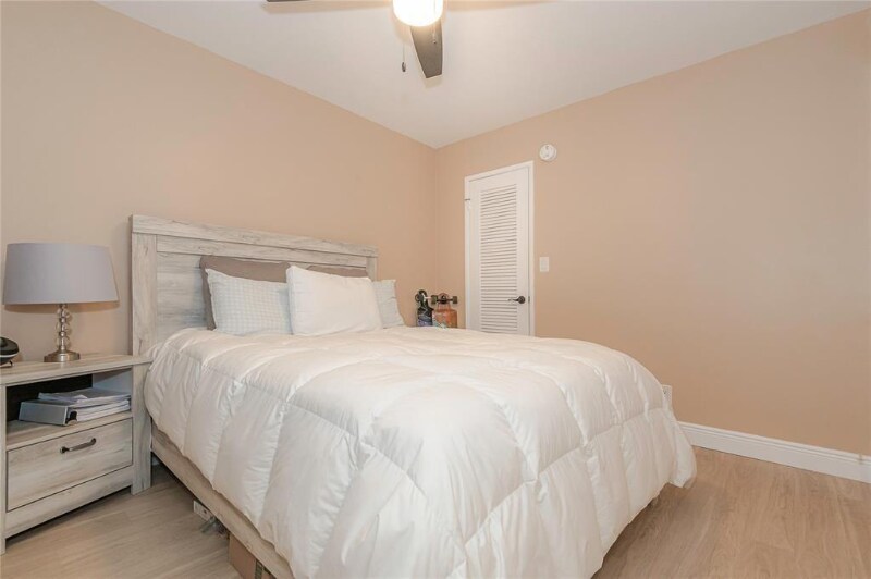 Building Photo - 4500 N Federal Hwy