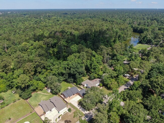 Building Photo - 25747 Timber Lakes Dr