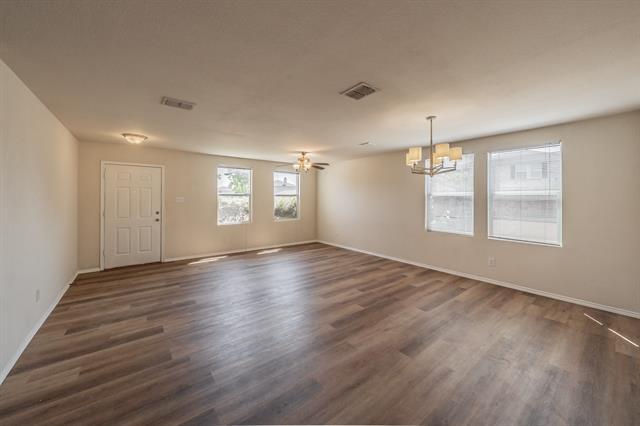 Building Photo - 9216 Quarter Horse Ln