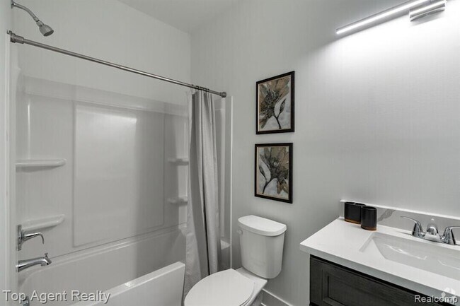 Building Photo - 31829 Gabby Ct