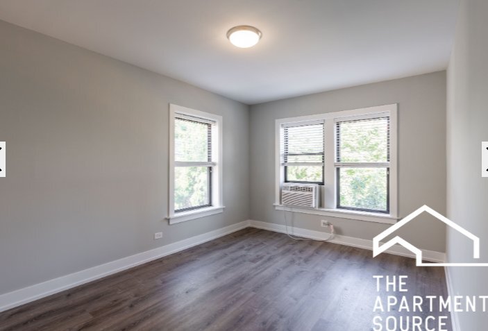 Building Photo - 709 W Brompton Ave