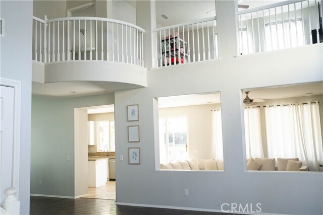 Building Photo - 36719 Torrey Pines Dr