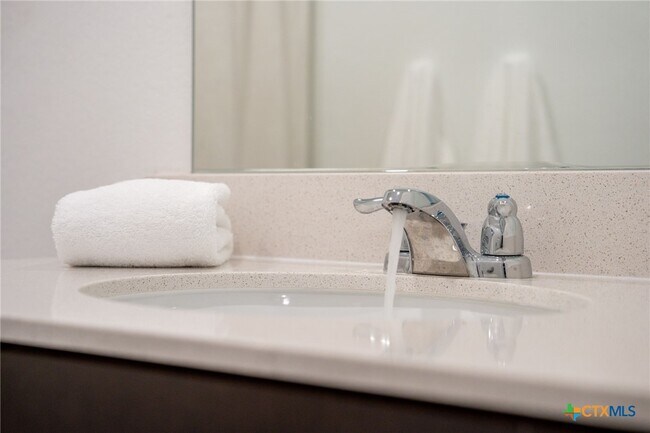 Building Photo - 175 Amber Gln