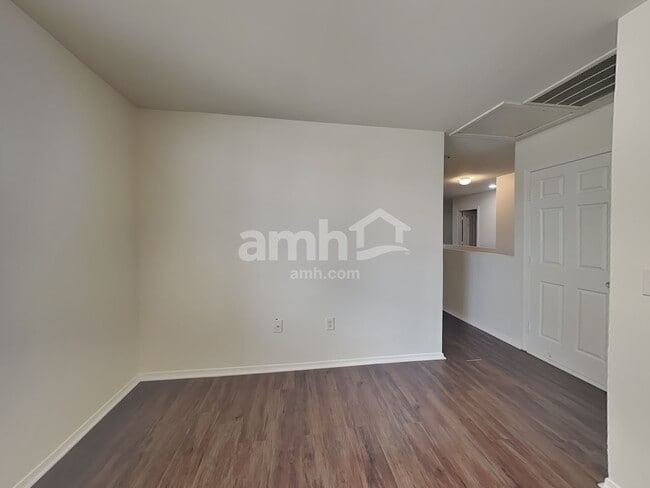 Building Photo - 4915 Manchineel Ln