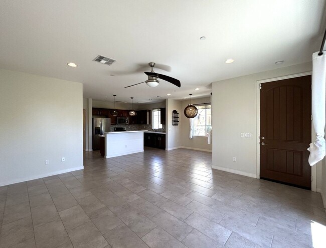 Building Photo - AVAILABLE NOW!! GORGEOUS 2 Bed 2.5 Bath Condo in La Quinta!