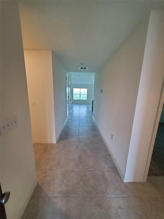 Building Photo - 2058 Ficus St