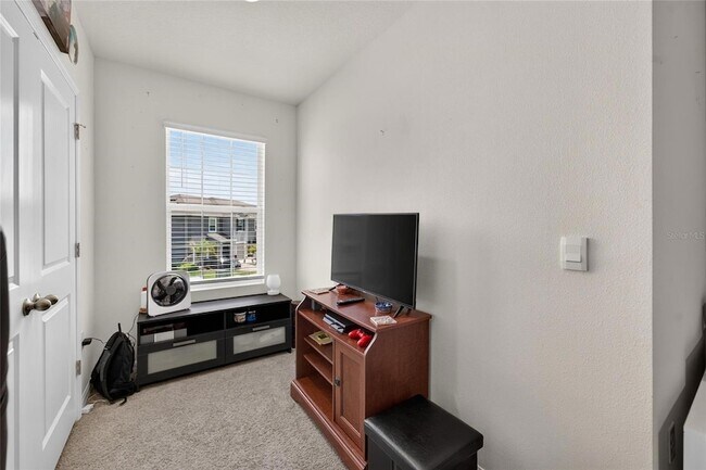 Building Photo - 33046 Major Oak Dr