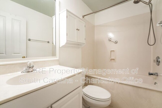 Building Photo - 7211 Indigo Palms Way