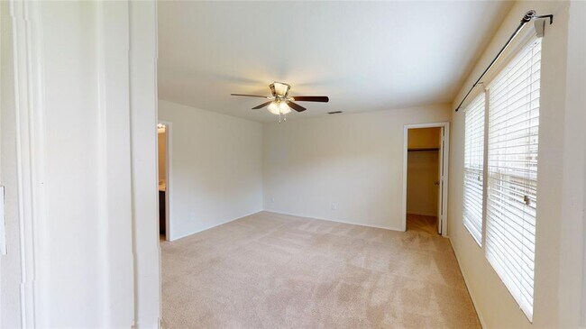 Building Photo - 2914 Whispering Pine Blvd