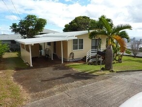Building Photo - 1326 Alewa Dr