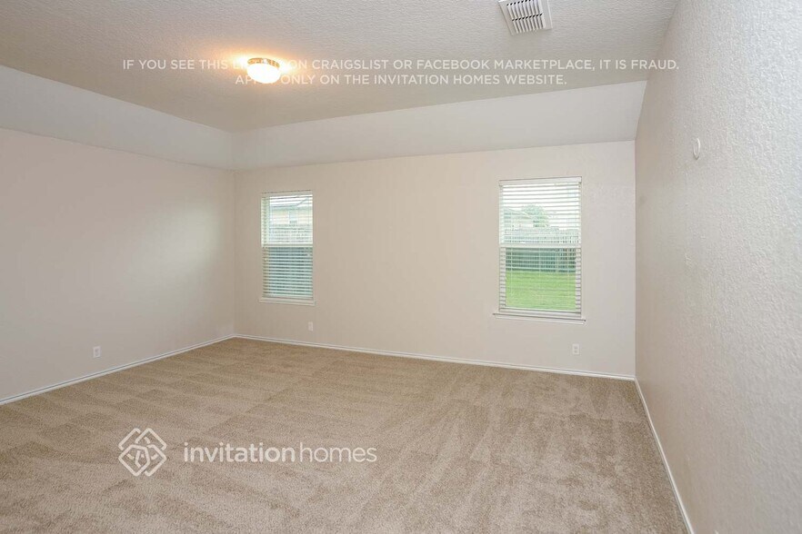 Building Photo - 15121 Cinnamon Teal