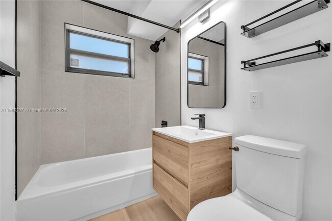 Building Photo - 3265 Virginia St