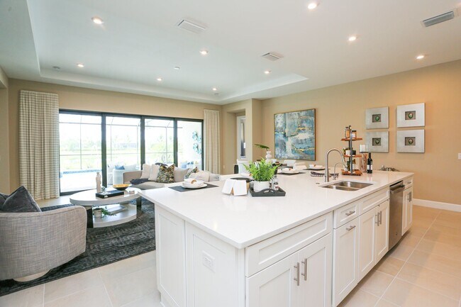 Building Photo - BRAND NEW** STUNNING POOL HOME**PROFESSIONALLY DECORATED**3 BEDS + DEN/ 3 FULL BATHS***ESPLANADE ...