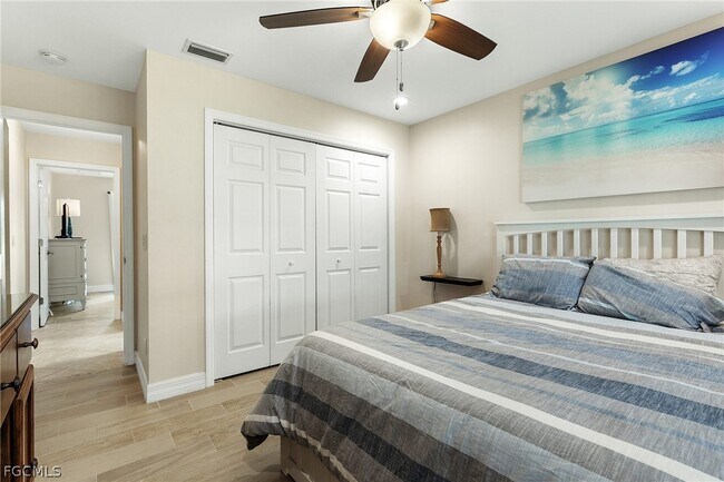 Building Photo - 2013 SW 31st Terrace