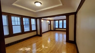 Building Photo - 2562-64 N 37th