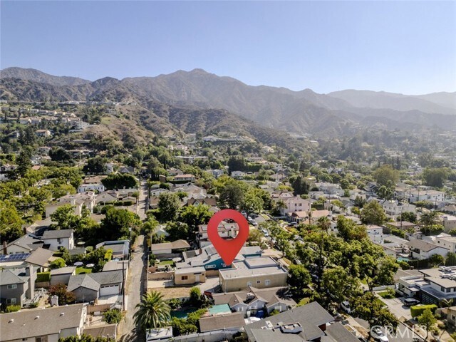 Building Photo - 1039 E Santa Anita Ave