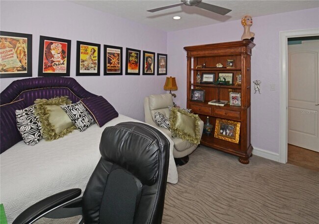 Building Photo - 7020 Mango Ave S