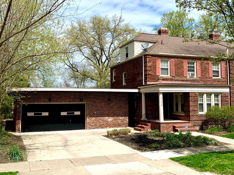 Building Photo - 2628 Traymore Rd