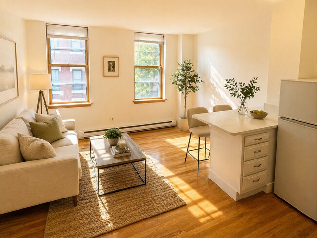 Building Photo - 92 W Cedar St