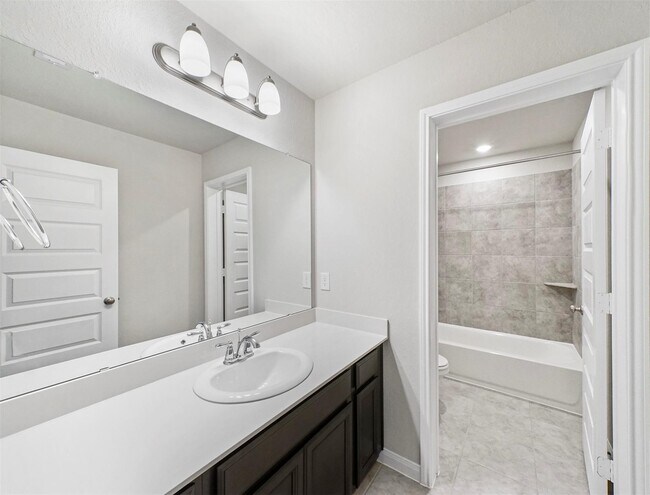 Building Photo - 6618 River Cherwell Ct
