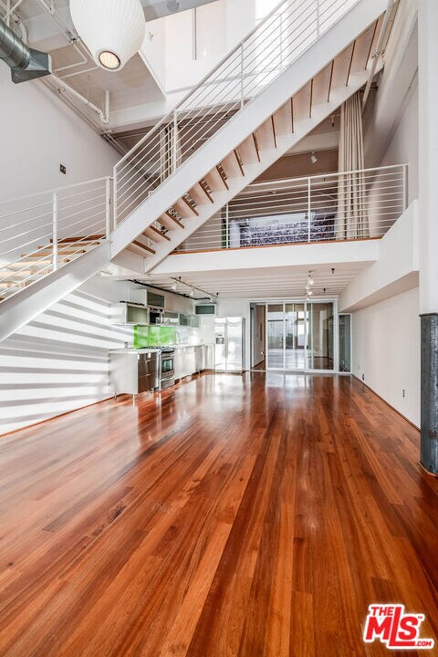 Building Photo - 1850 Industrial St