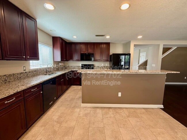 Building Photo - 162 Bedstone Drive