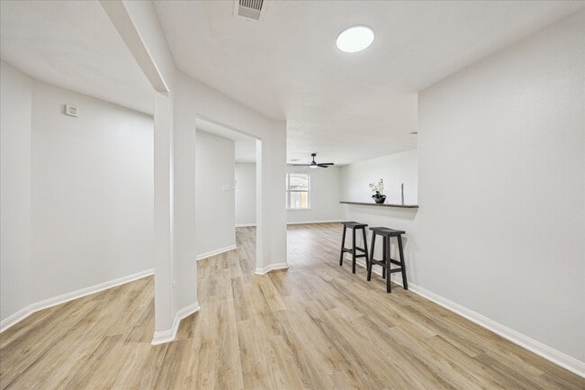 Building Photo - 9410 Silver Beryl Ln