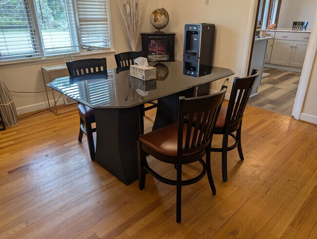 Building Photo - Room in Single Family Home on Ranson Rd