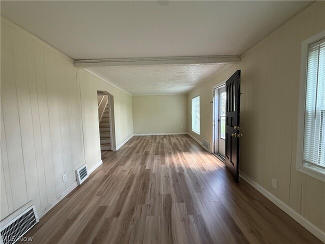 Building Photo - 18505 Raymond St