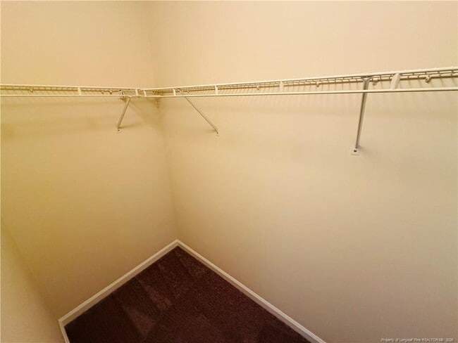 Building Photo - 349 Waterdown Dr