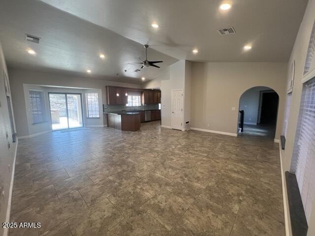 Building Photo - 15230 N Blackbird Dr
