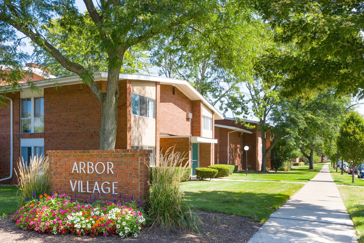 Arbor Village Apartments Ann Arbor