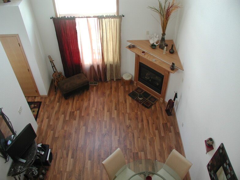 family room on main level - 11399 16th St NE