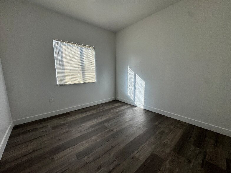 Building Photo - 1948 Turrill Ave