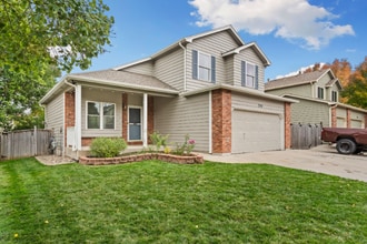 Building Photo - 290 E 40th St