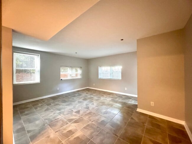 Building Photo - 1 Bedroom Unit in Historic Wafco Mills