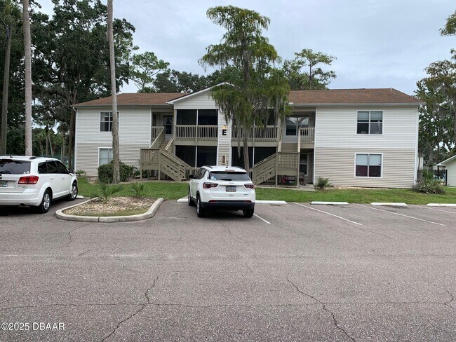 Building Photo - 1600 Big Tree Rd