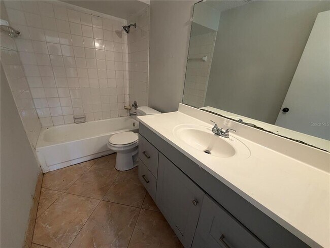 Building Photo - 5225 Via Hacienda Cir