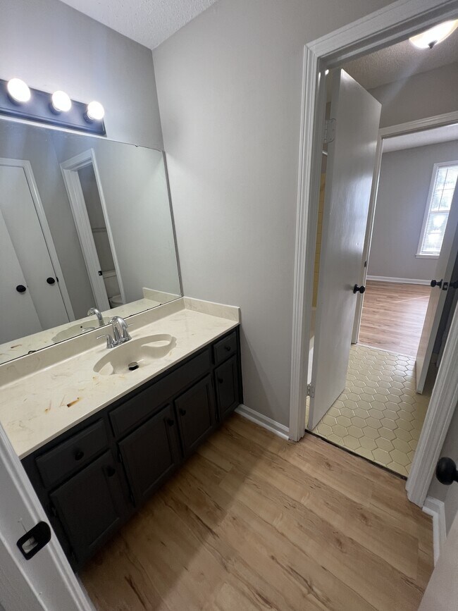 Building Photo - 6950 Hillshire Dr