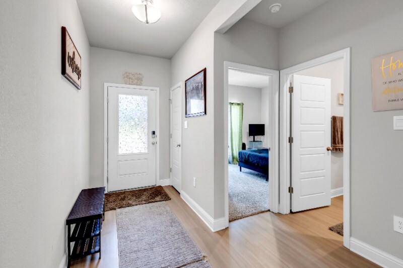 Building Photo - 5371 Leeds Ln