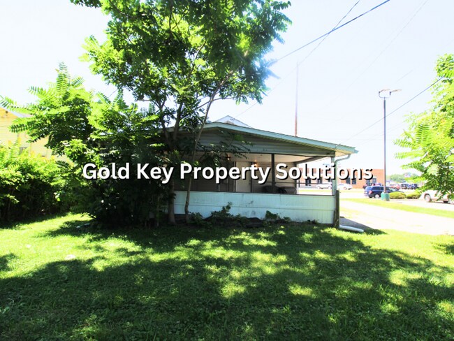 Building Photo - 1550 Raible Ave