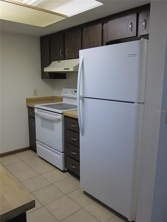 Building Photo - 1209 SW 80th Dr