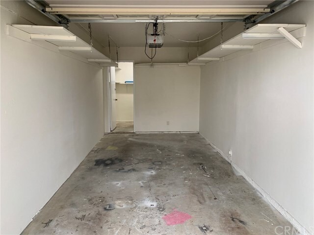 Building Photo - 8161 Newman Ave