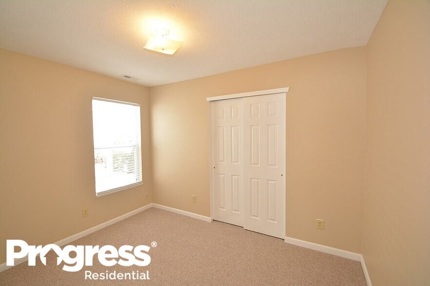 Building Photo - 7710 Sergi Canyon Dr