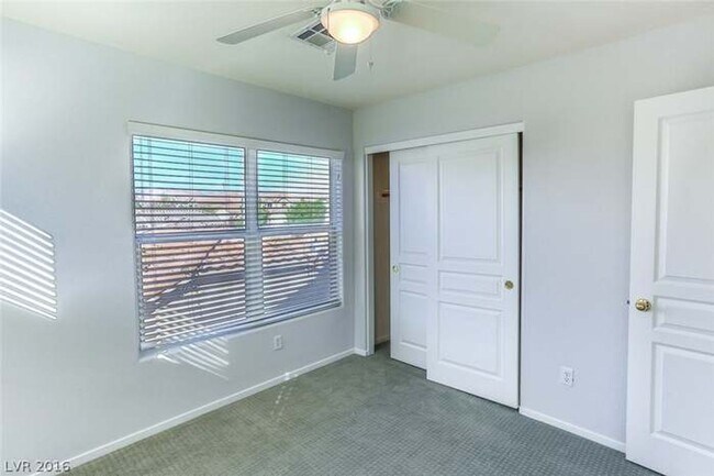 Building Photo - Southwest Three Bedroom Home!!!