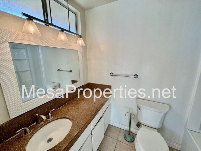 Building Photo - 21010 E Cypress St