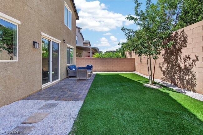Building Photo - 325 Breve Ct