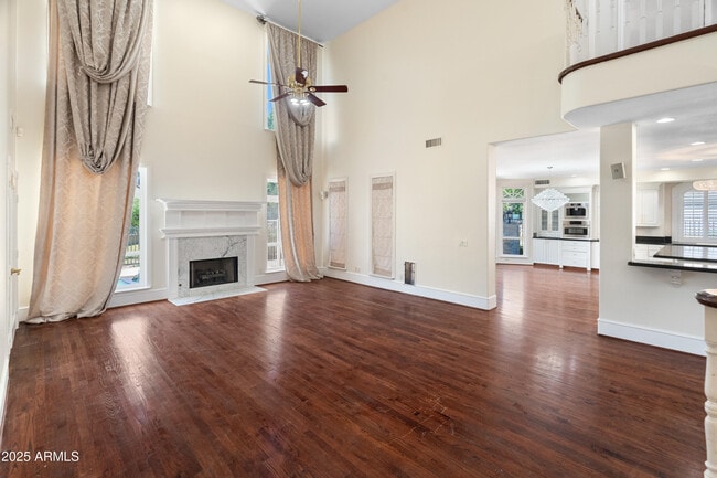 Building Photo - 5820 W Del Lago Cir