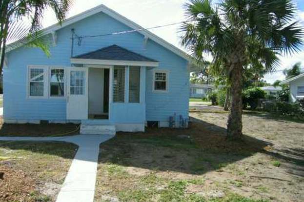 Building Photo - 415 Greenbriar Dr